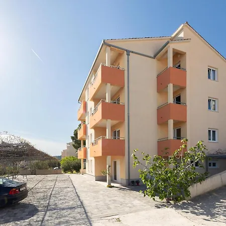 Apartamento Beautiful In With House Sea View Duće
